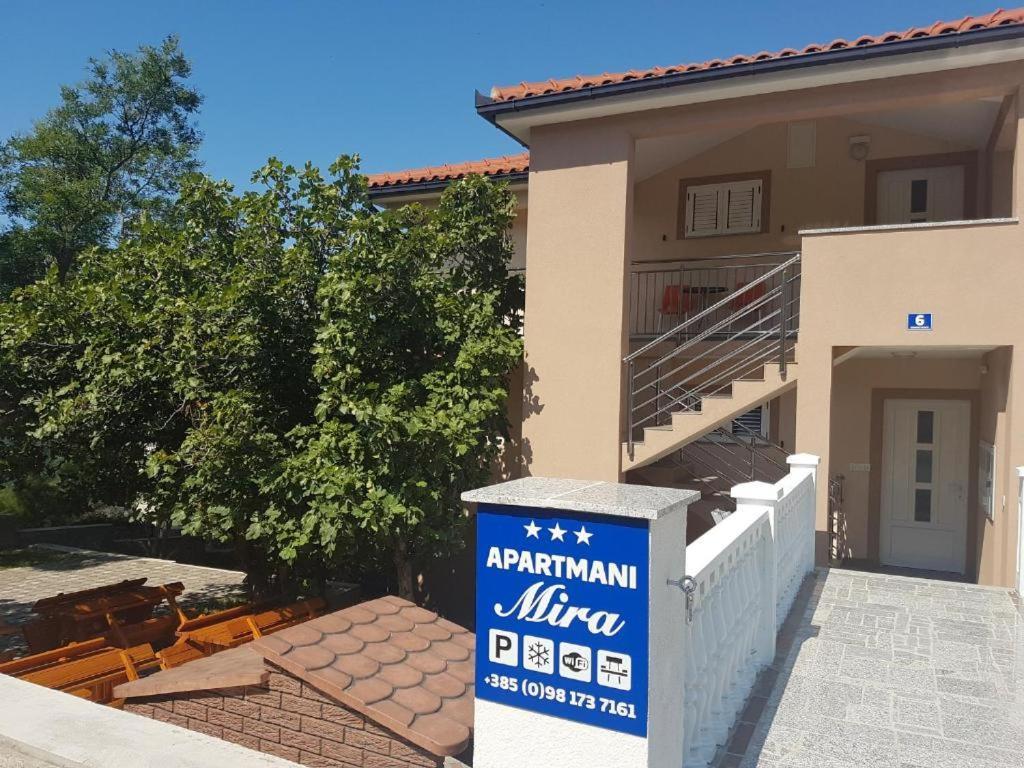 Apartmani Mira Кленовица Экстерьер фото