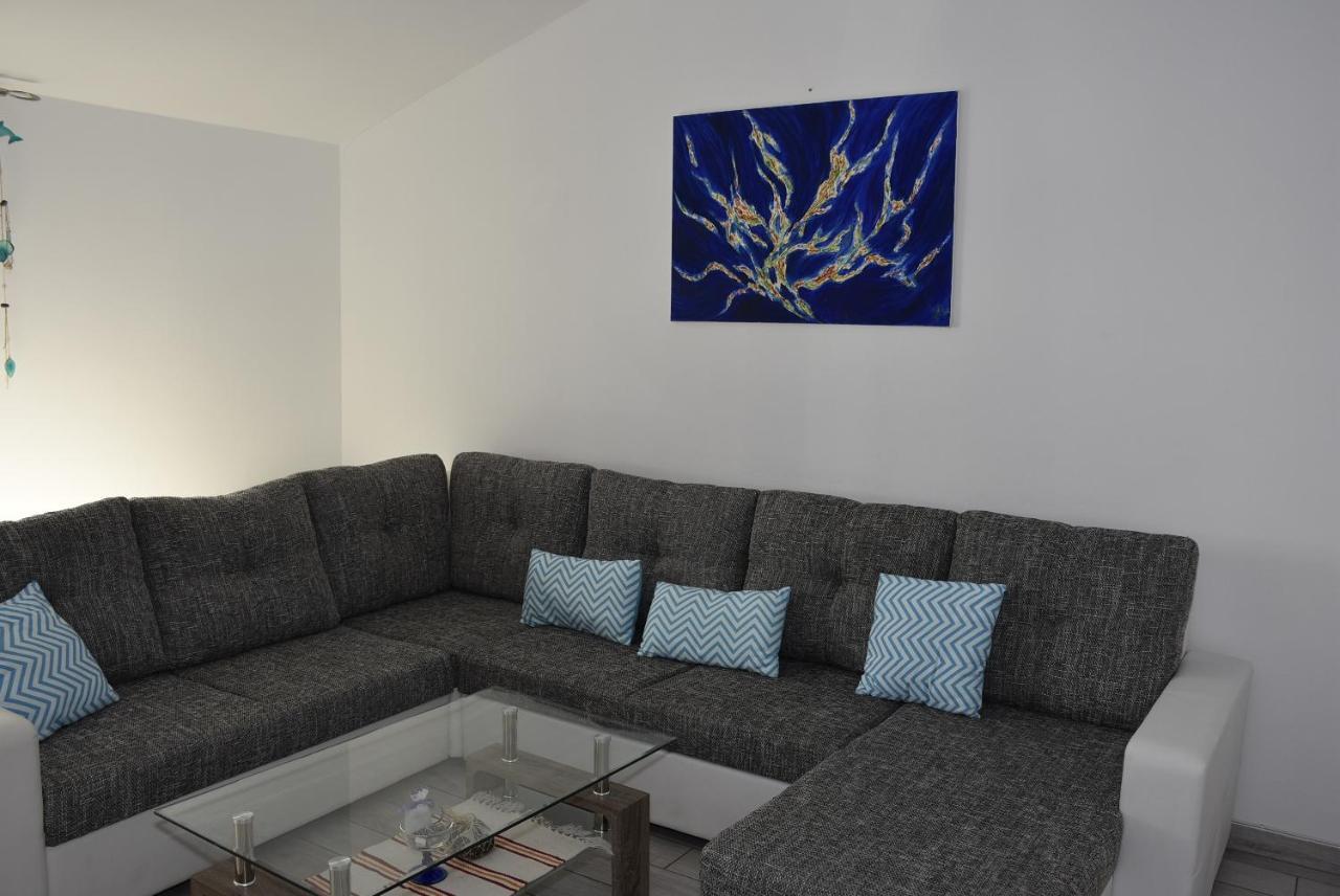 Apartmani Mira Кленовица Экстерьер фото